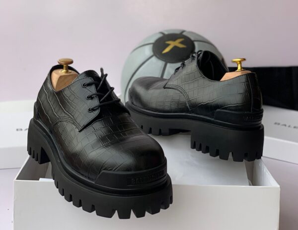 LUXURY LEATHER BALENCIAGA SHOES