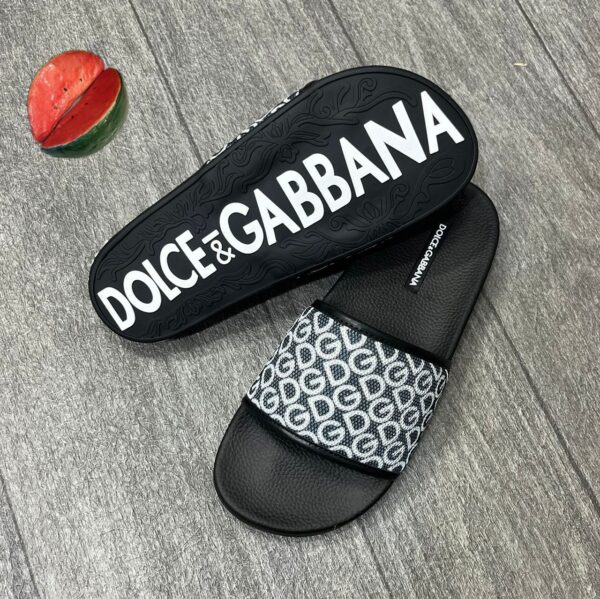 D&G slide (40-45)