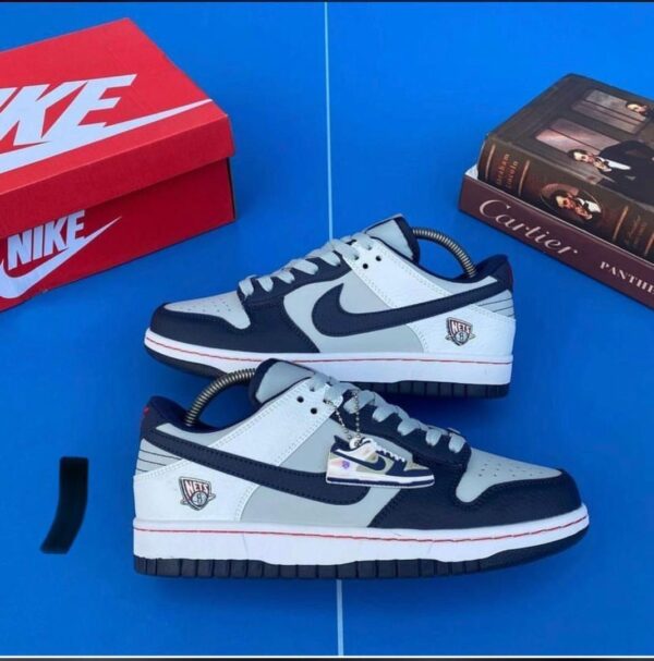 NIKE SB  SNEAKER (40-45) - Image 2