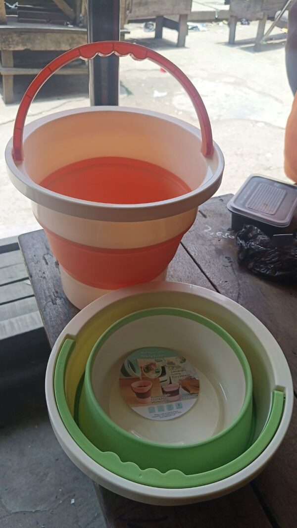 Collapsible Silicone Bucket 5 Litres