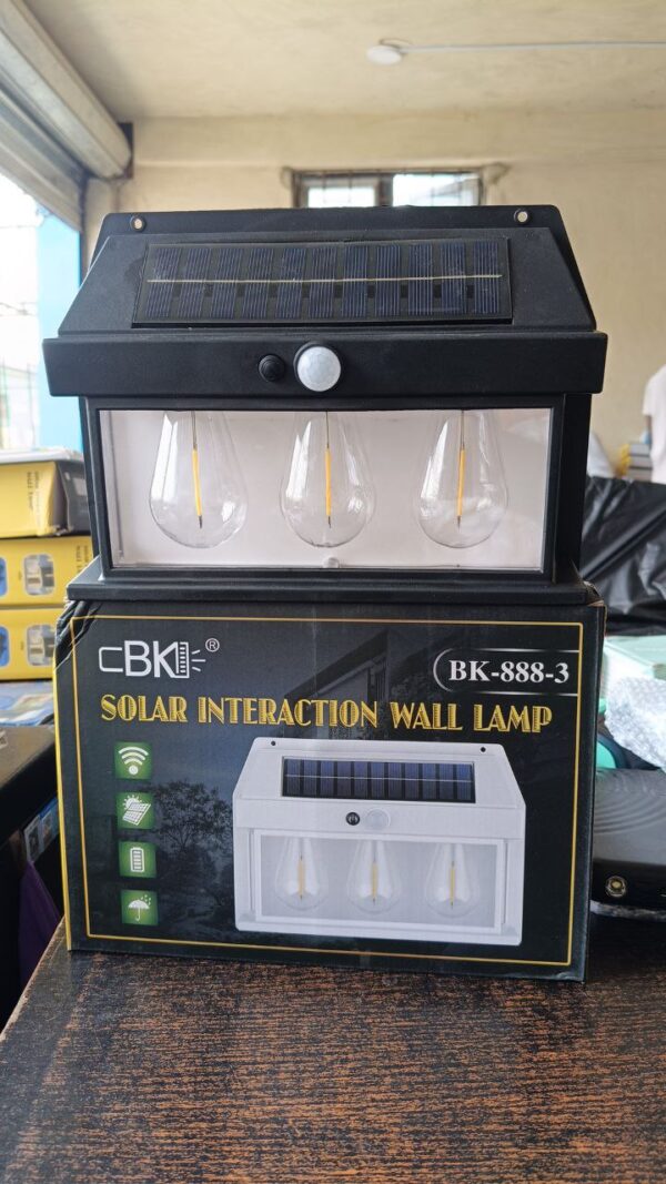 3 BULBS SOLAR RECHARGEABLE SENSOR LIGHT